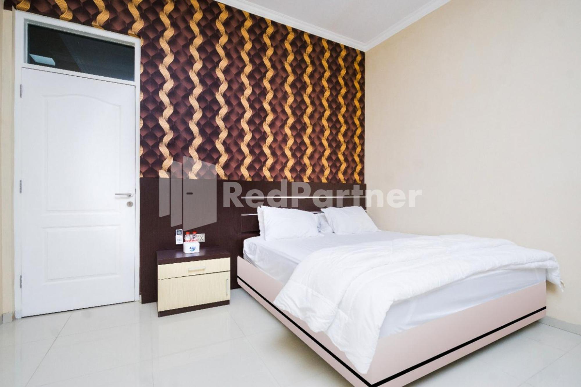 Omah Kalimosodo Mitra Reddoorz Near Stasiun Malang Kota Baru Hotel Exterior photo